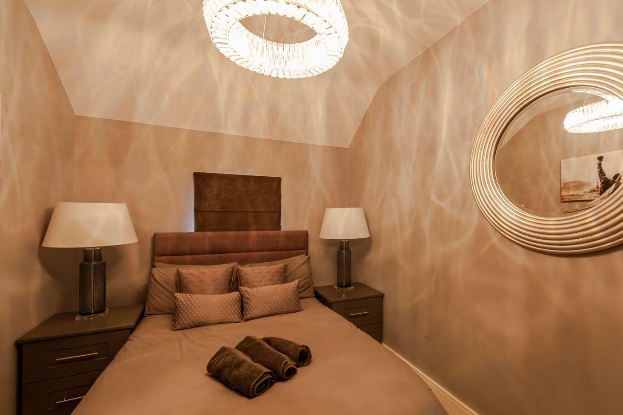 The Town House Kinsale, Hosted By Exquisite Holiday Homes, Sleeps 16 Eksteriør billede