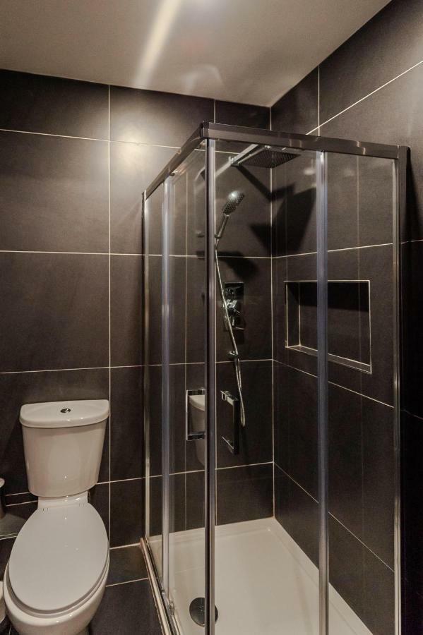 The Town House Kinsale, Hosted By Exquisite Holiday Homes, Sleeps 16 Eksteriør billede